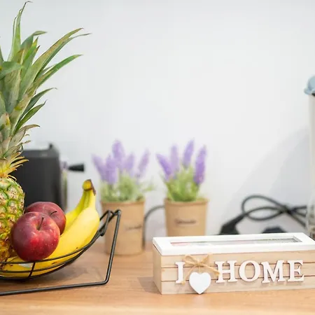 Charavgi 2 Kremastí